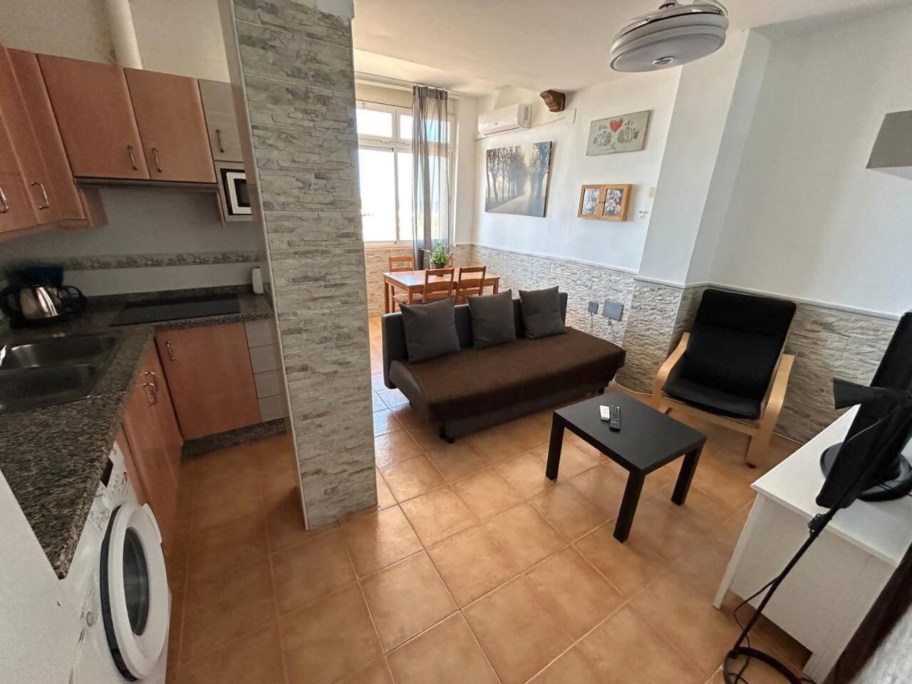 Apartamento Frente Al Mar Pedregalejo Málaga